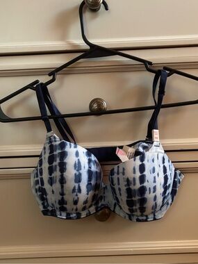 Pink Wear Everywhere Lightly Lined Blue Tie-Dye Pattern Underwire Bra 36B